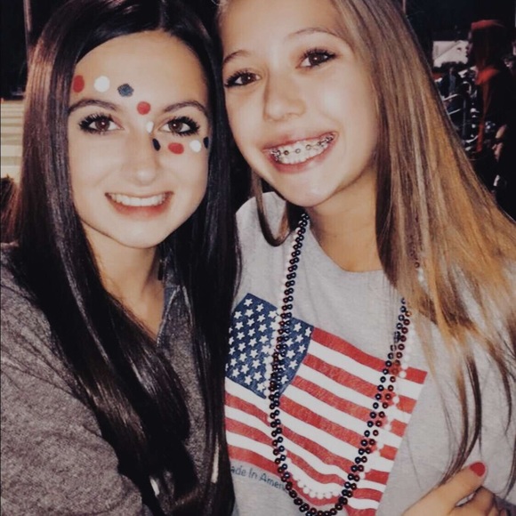 Meet your Posher, Chloe - Picture 1 of 1